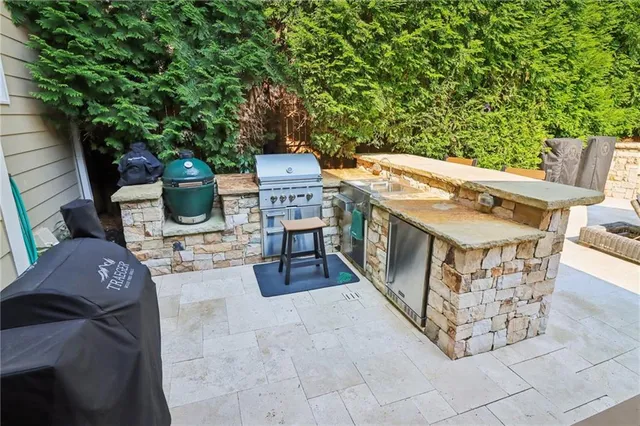 $1,210,990 | 5379 Windsor Green Court Southeast, Mableton, GA 30126