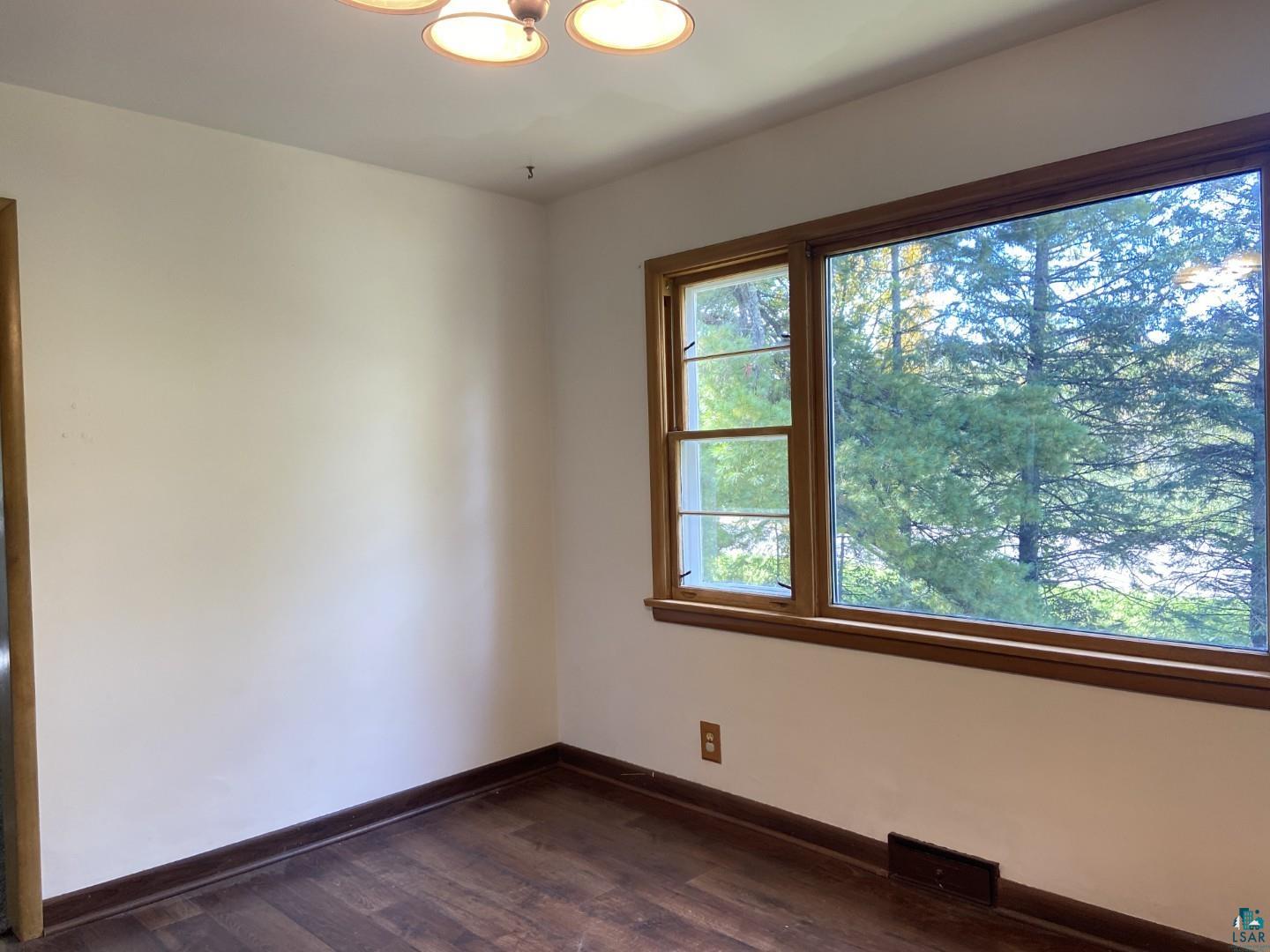 3296 Midway Road Proctor, MN 55810 - Photo 6 of 33 Dining area