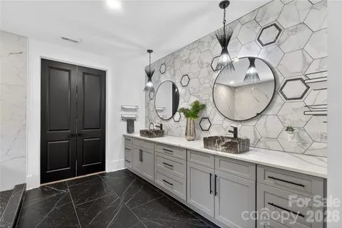 $2,700,000 | 8512 Prince Valiant Drive, Waxhaw, NC 28173