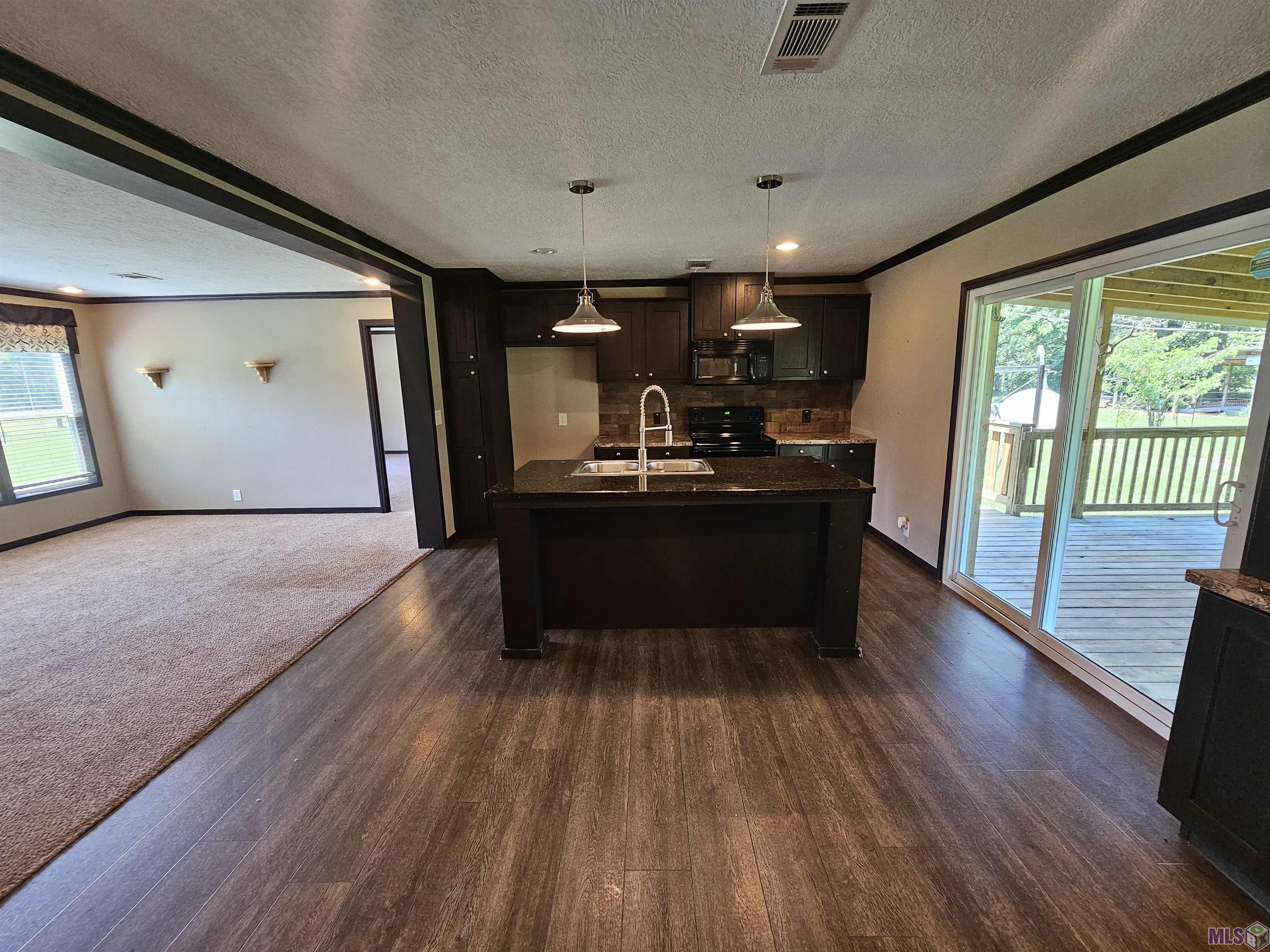 162 Jim Price Road Clinton, LA 70722 - Photo 7 of 15