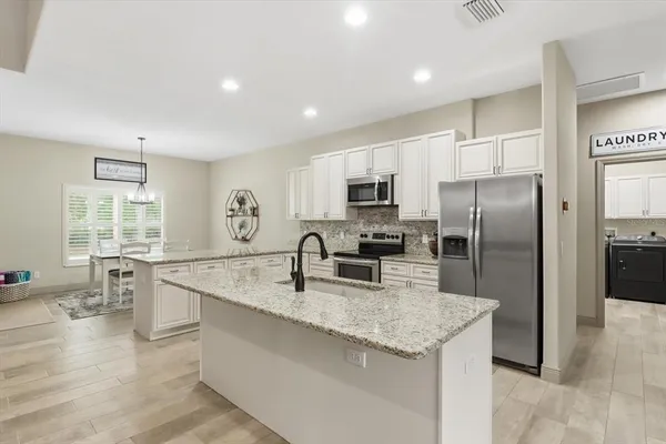 $674,900 | Undisclosed Address, Beverly Hills, FL 34465