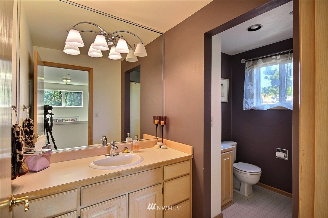 1216 North 33rd Street Renton, WA 98056 - Photo 17 of 25