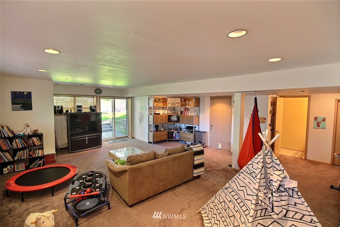1216 North 33rd Street Renton, WA 98056 - Photo 19 of 25