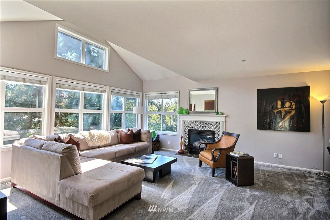 1216 North 33rd Street Renton, WA 98056 - Photo 4 of 25