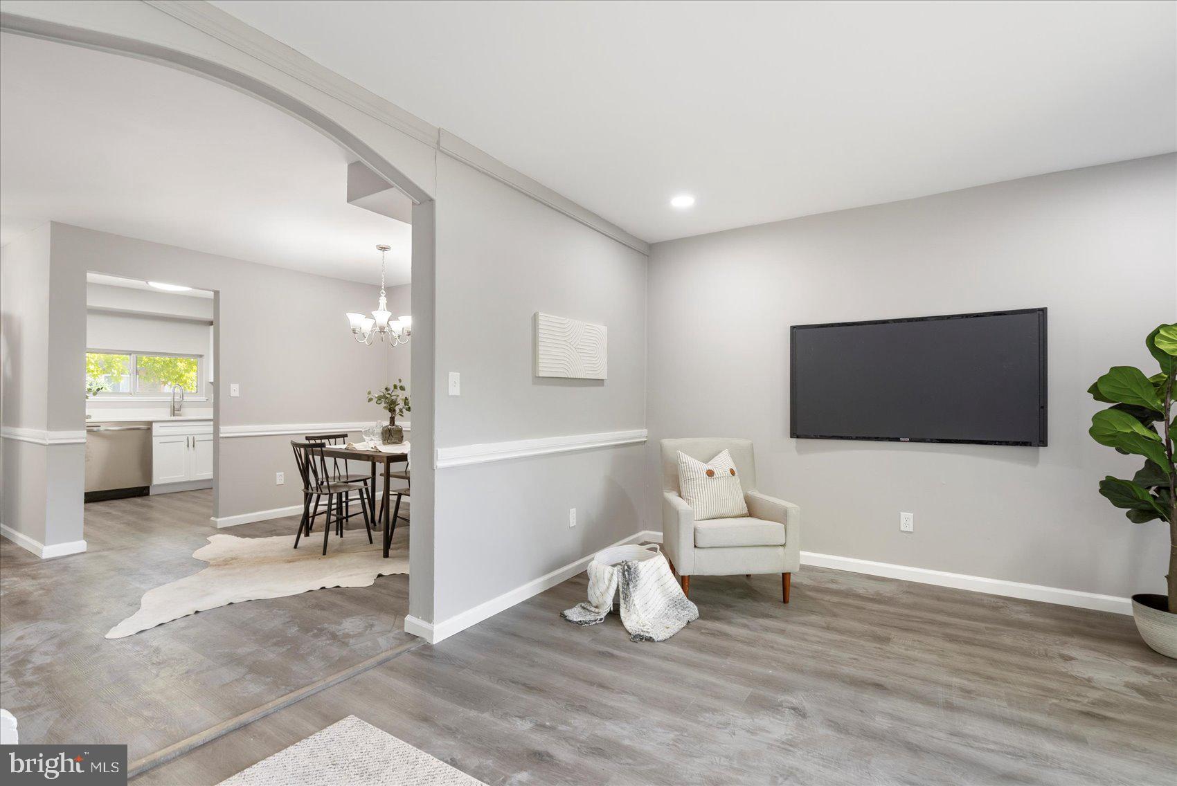 4254 Cayuga Road Randallstown, MD 21133 - Photo 6 of 44