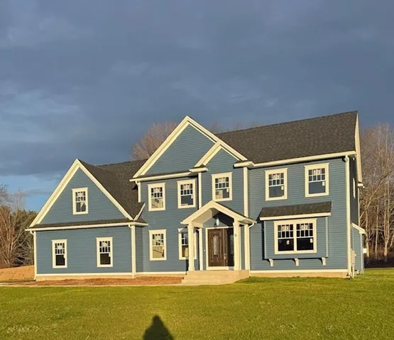 $880,000 | 6 Happy Acres Lane, East Longmeadow, MA 01028