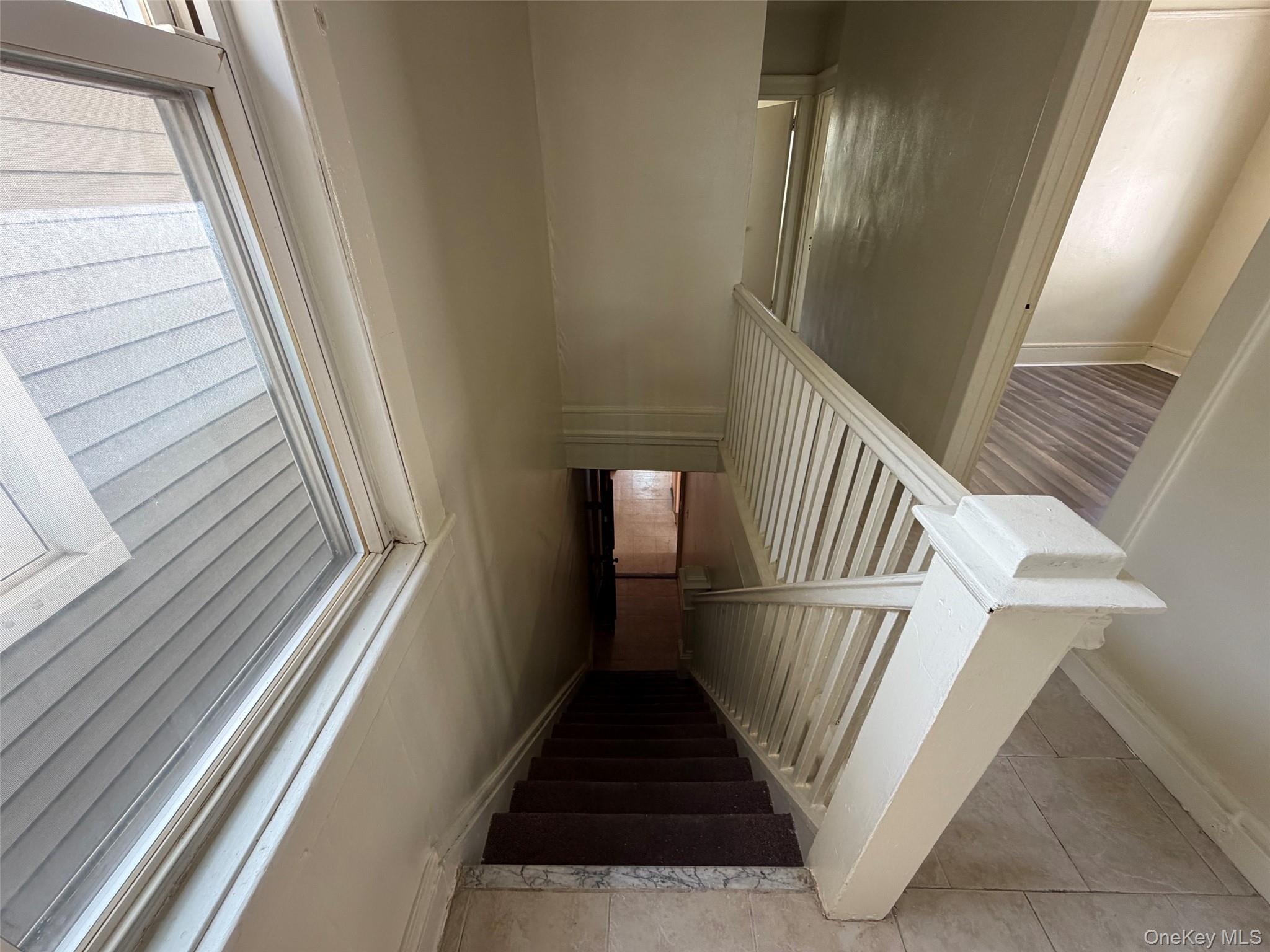 2941 Middletown Road Bronx, NY 10461 - Photo 20 of 31 a view of entryway