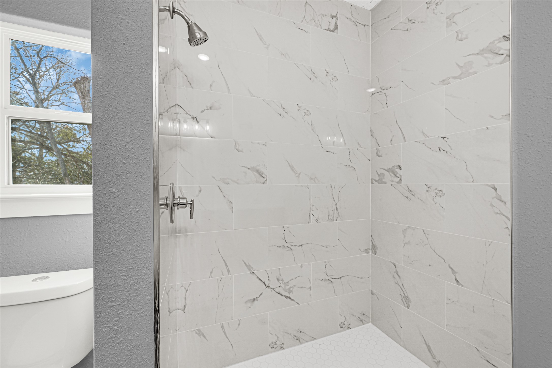 6605 Apollo Street Houston, TX 77091 - Photo 20 of 32 Half bath on the second floor