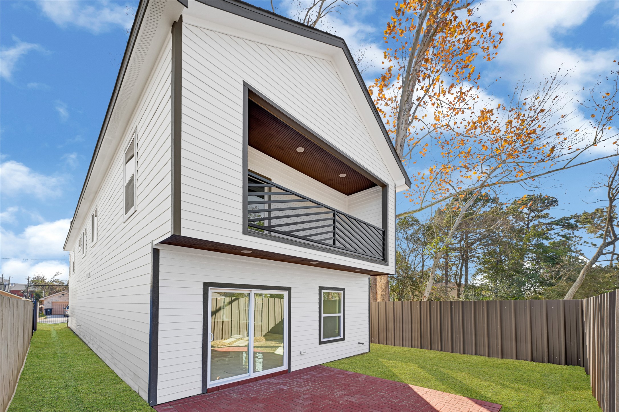 6605 Apollo Street Houston, TX 77091 - Photo 29 of 32 New St Augustin Grass on the whole yard