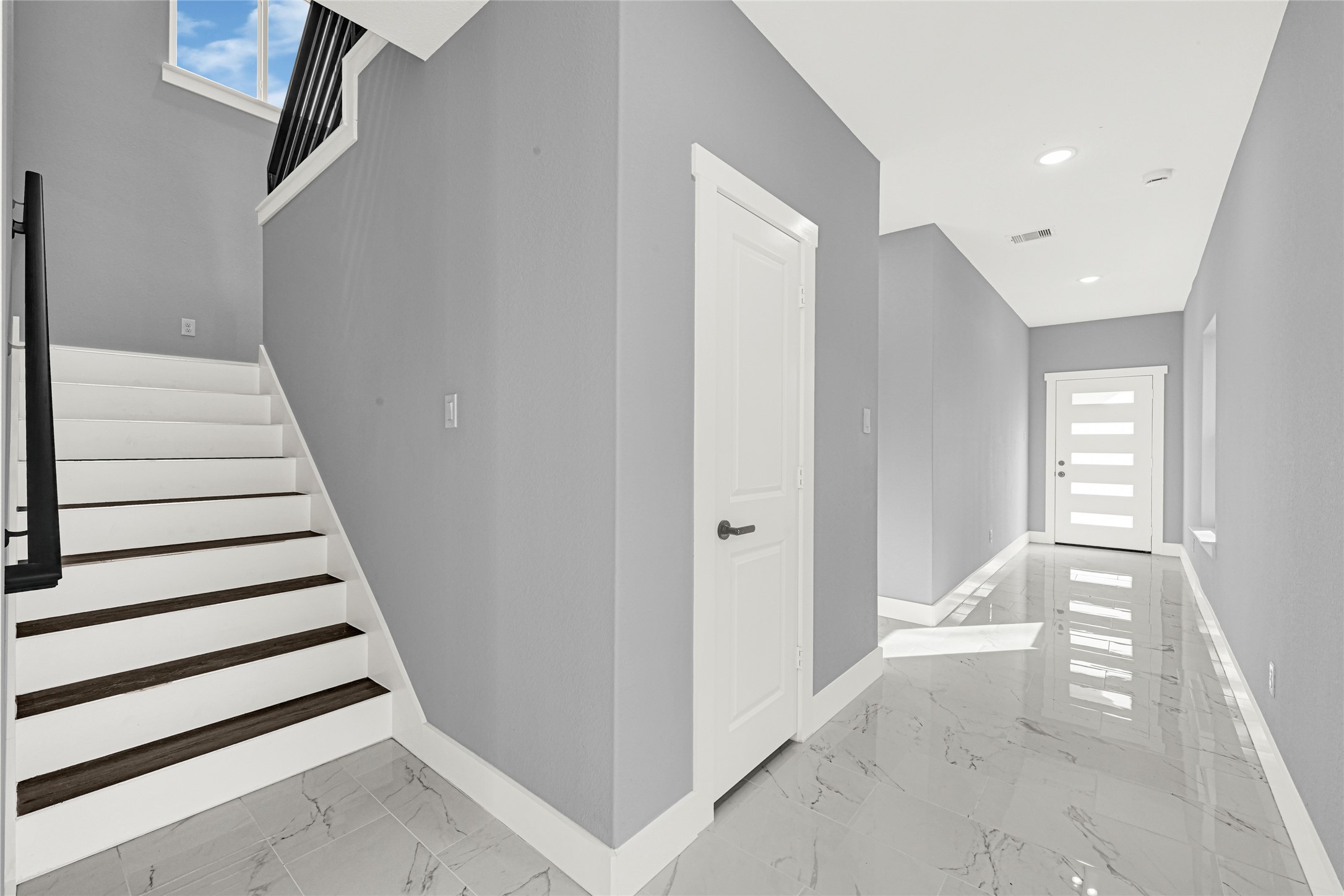 6605 Apollo Street Houston, TX 77091 - Photo 5 of 32 Ceramic Tiles whole first floor, bathrooms and utility closet