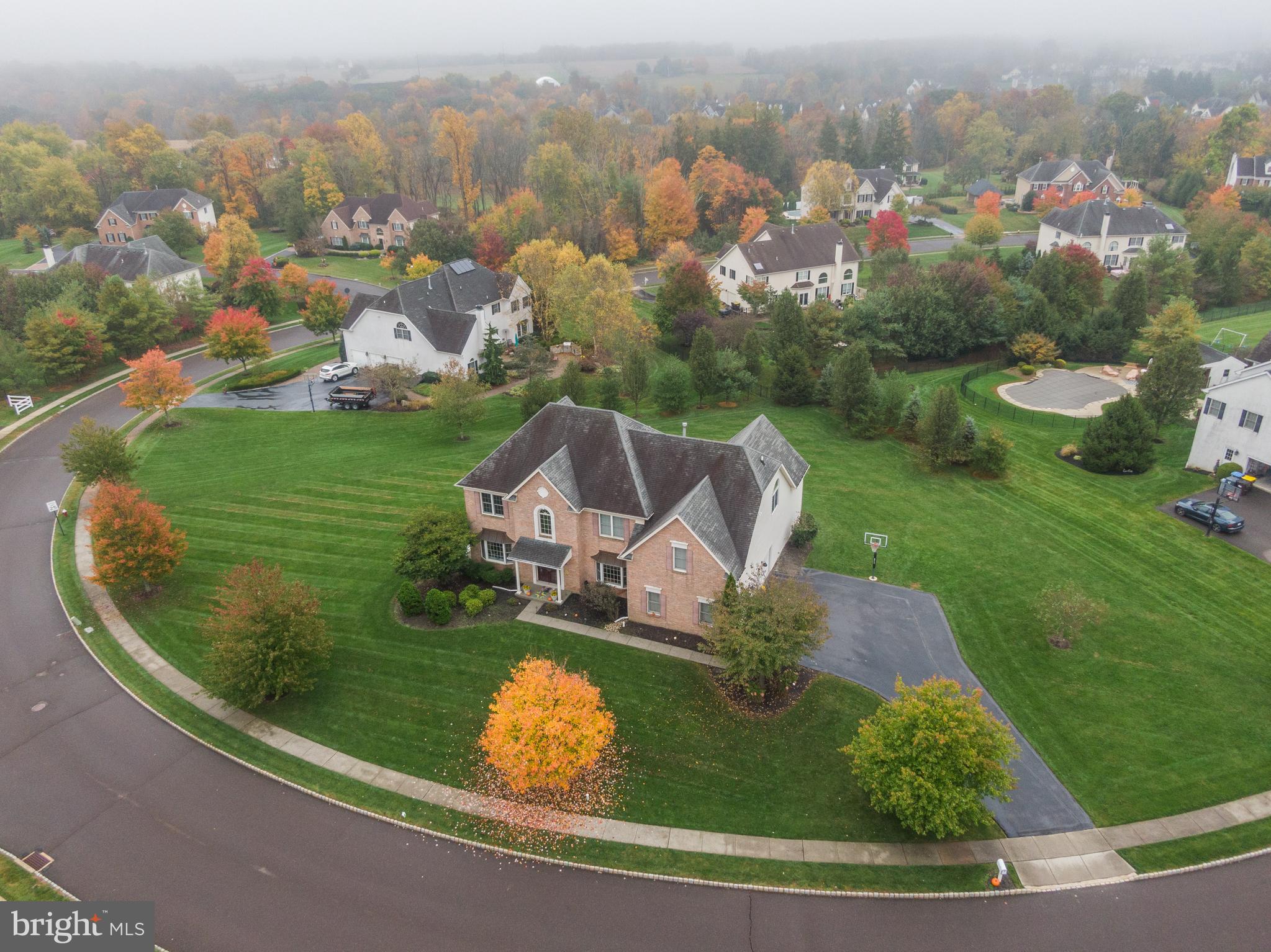 2526 Lockleigh Road Jamison, PA 18929 - Photo 2 of 74 Gallery Image 2