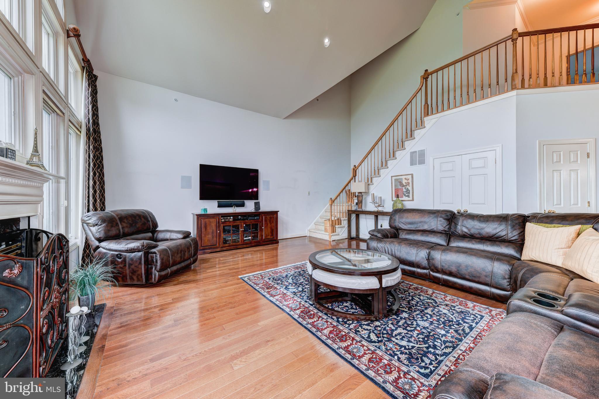 2526 Lockleigh Road Jamison, PA 18929 - Photo 6 of 74 Gallery Image 6