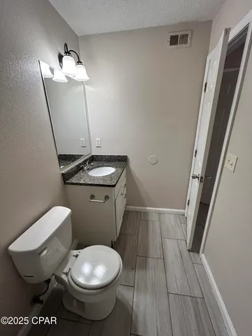 $1,075 | 3914 East 11th Street, Unit 102, Panama City, FL 32404