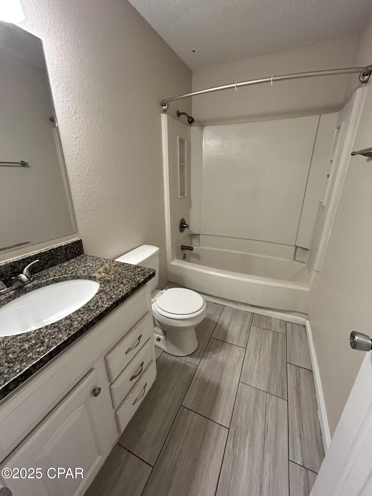 3914 East 11th Street, Unit 102 Panama City, FL 32404 - Photo 9 of 15