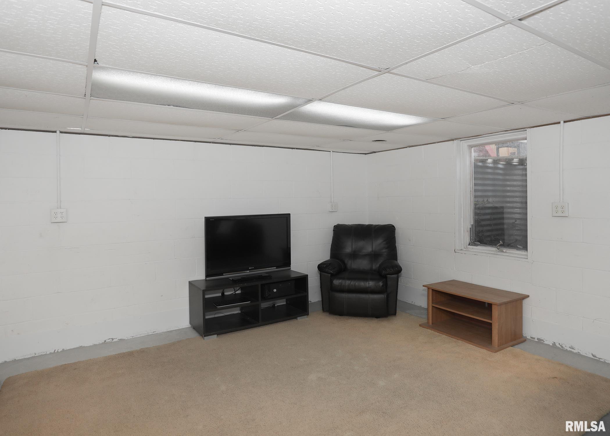 2525 33rd Street Moline, IL 61265 - Photo 24 of 34 Gallery Image 24