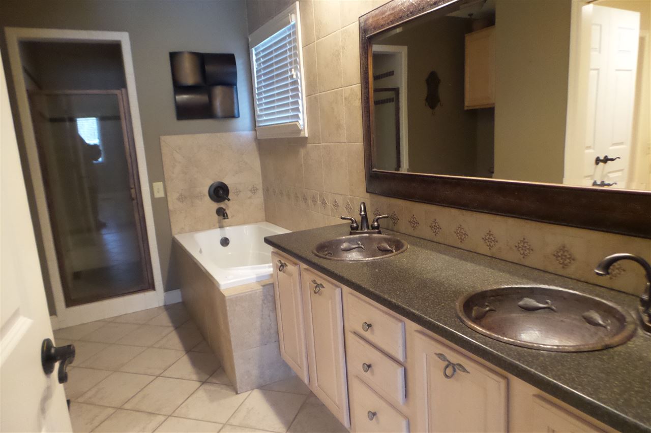 3378 Bridgetown Road Bristol, IN 46507 - Photo 26 of 35 Gallery Image 26