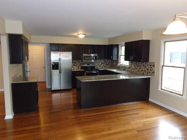 2764 Grace Road Fort Gratiot, MI 48059 - Photo 18 of 27 2764 grace 020.jpg