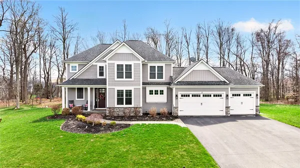 $699,000 | 3 Camellia Rise, Perinton, NY 14450
