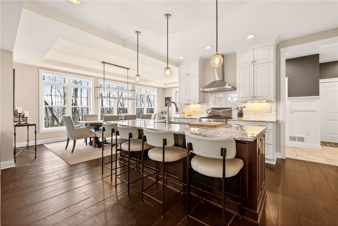 3 Camellia Rise Perinton, NY 14450 - Photo 2 of 41