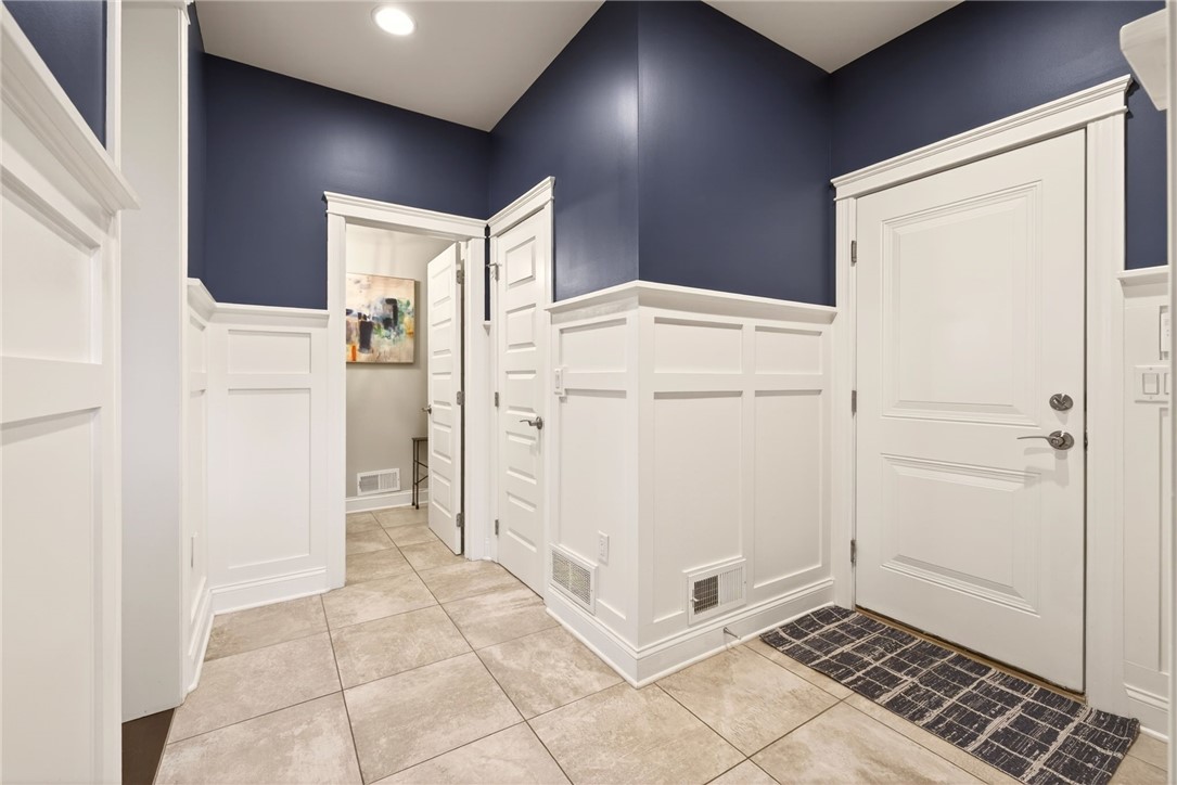 3 Camellia Rise Perinton, NY 14450 - Photo 28 of 41