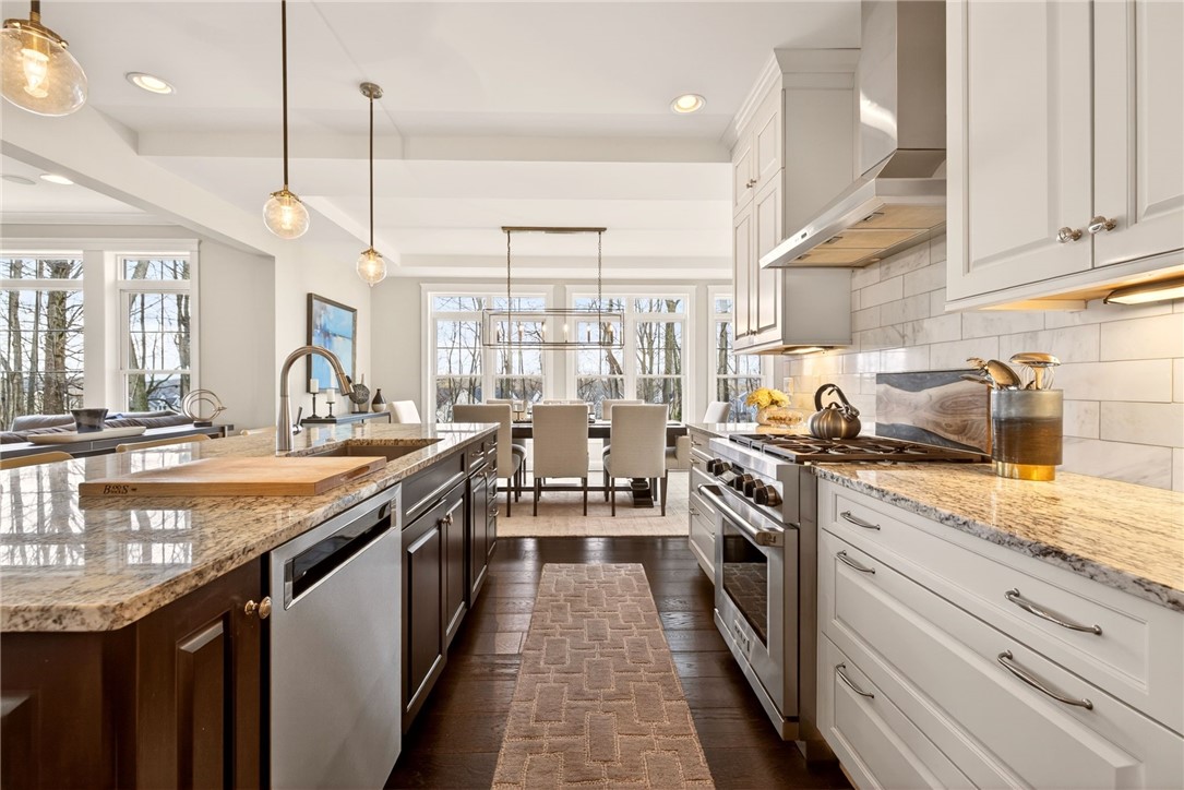 3 Camellia Rise Perinton, NY 14450 - Photo 3 of 41