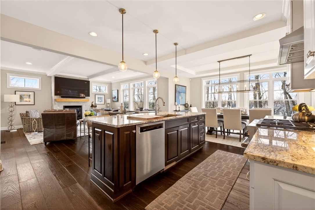 3 Camellia Rise Perinton, NY 14450 - Photo 4 of 41