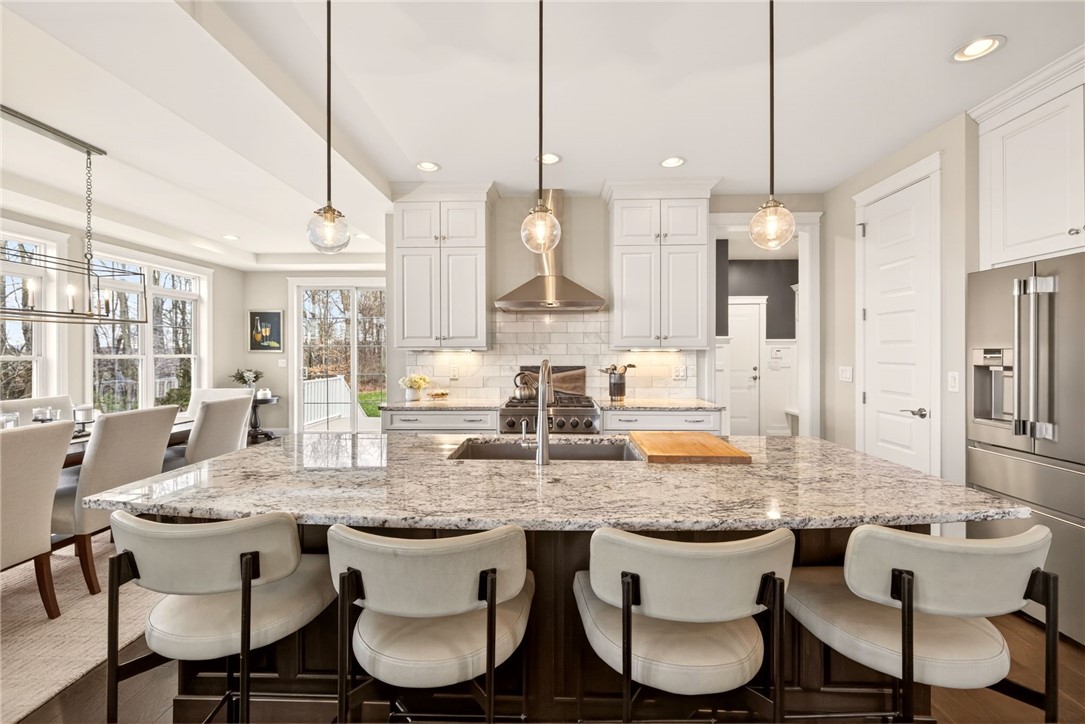 3 Camellia Rise Perinton, NY 14450 - Photo 5 of 41