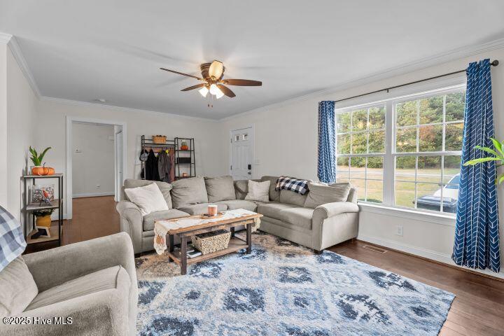 11575 Rockside Road Middlesex, NC 27557 - Photo 9 of 43 Family Room
