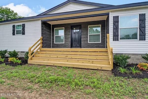 $254,900 | 420 Southern Lane, Oneida, TN 37841