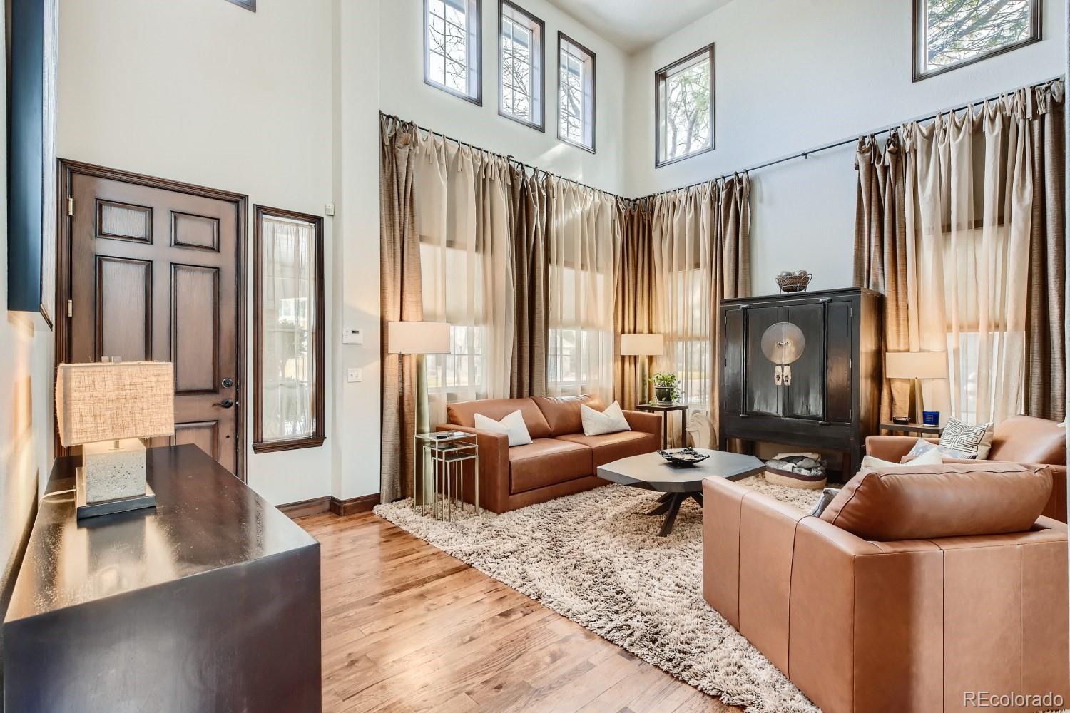 9023 Hunters Way Highlands Ranch, CO 80129 - Photo 5 of 40 Gallery Image 5