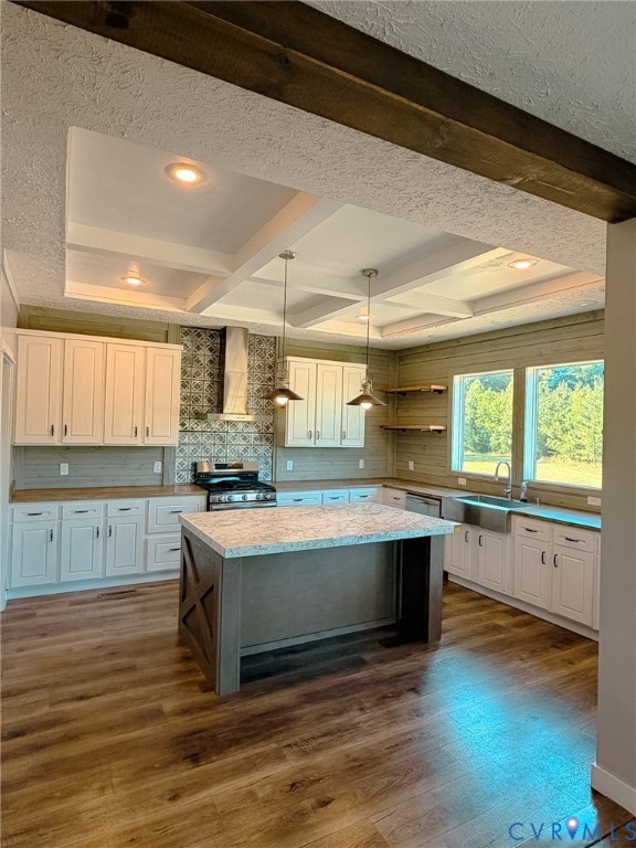 13110 Continental Road Wilsons, VA 23894 - Photo 16 of 61