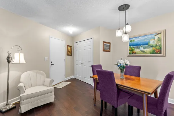$149,500 | 1150 Dellwood Street South, Unit 306, Cambridge, MN 55008