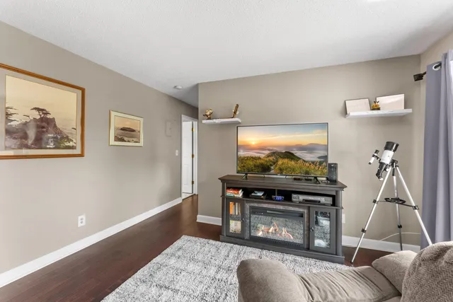 $155,000 | 1150 Dellwood Street South, Unit 306, Cambridge, MN 55008