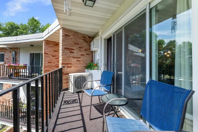 $155,000 | 1150 Dellwood Street South, Unit 306, Cambridge, MN 55008