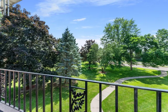 $155,000 | 1150 Dellwood Street South, Unit 306, Cambridge, MN 55008