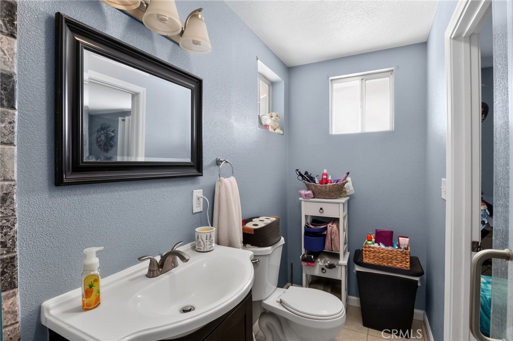 13477 Rancherias Road Apple Valley, CA 92308 - Photo 20 of 44