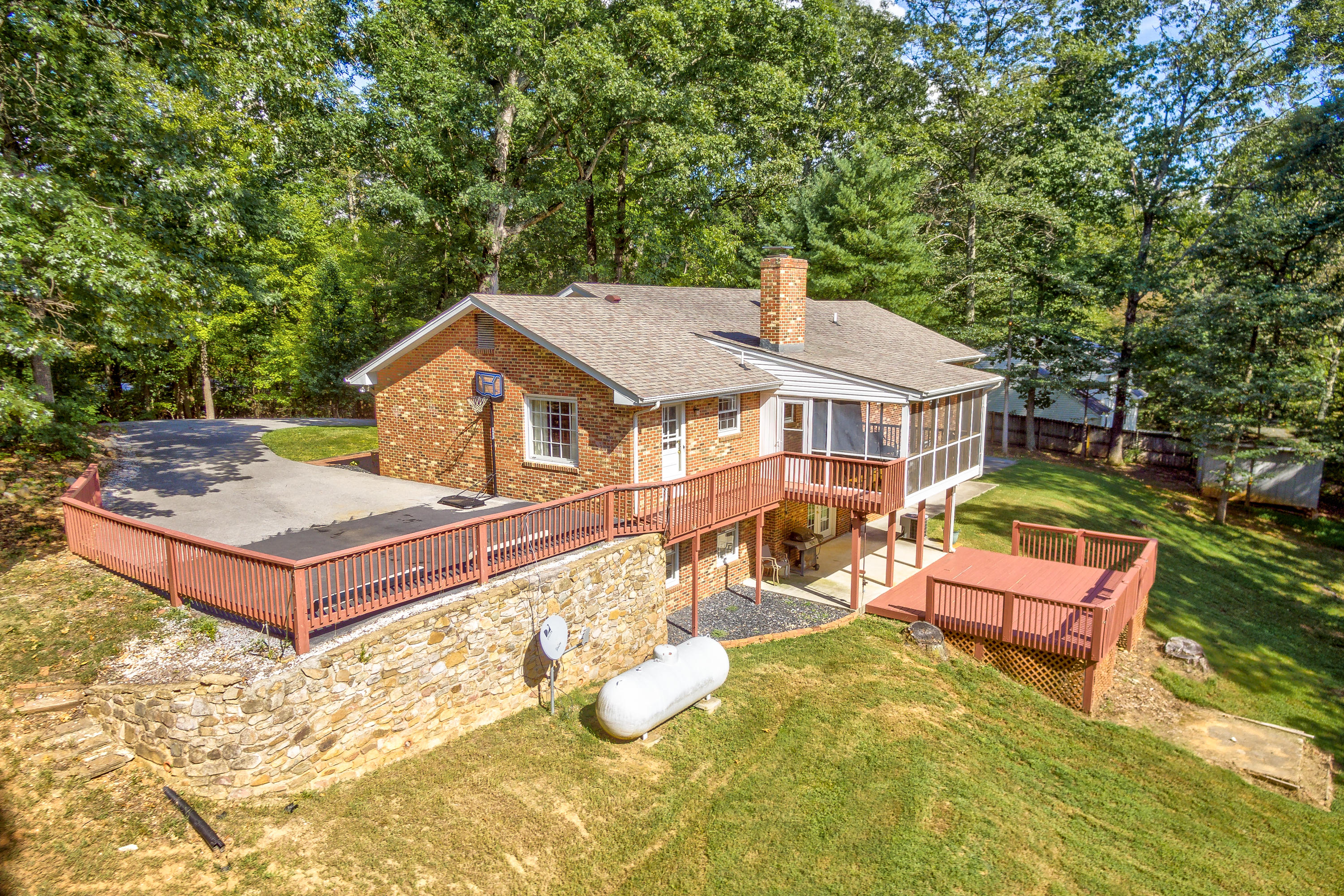 13139 Hardy Road Hardy, VA 24101 - Photo 33 of 36 IMG_114_5