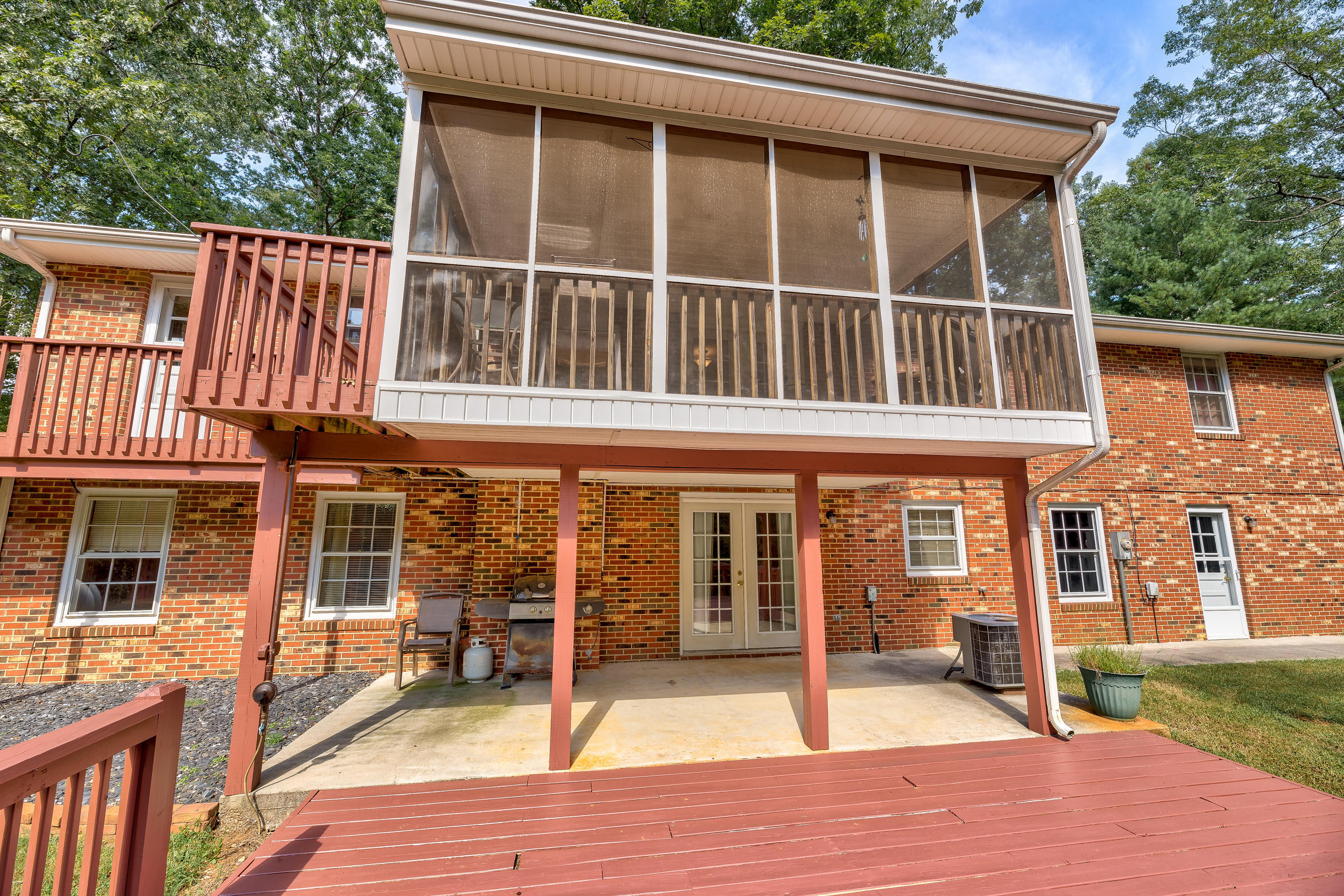 13139 Hardy Road Hardy, VA 24101 - Photo 34 of 36 IMG_114_6