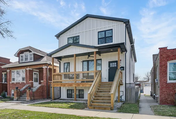 $735,000 | 2514 South Harvey Avenue, Berwyn, IL 60402