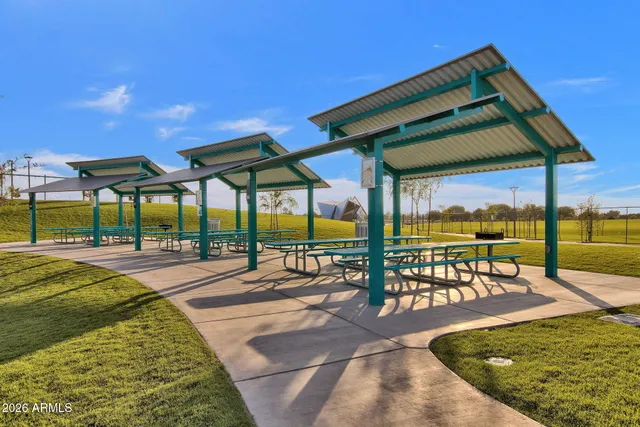 $725,000 | 5508 South Luiseno Boulevard, Gilbert, AZ 85298