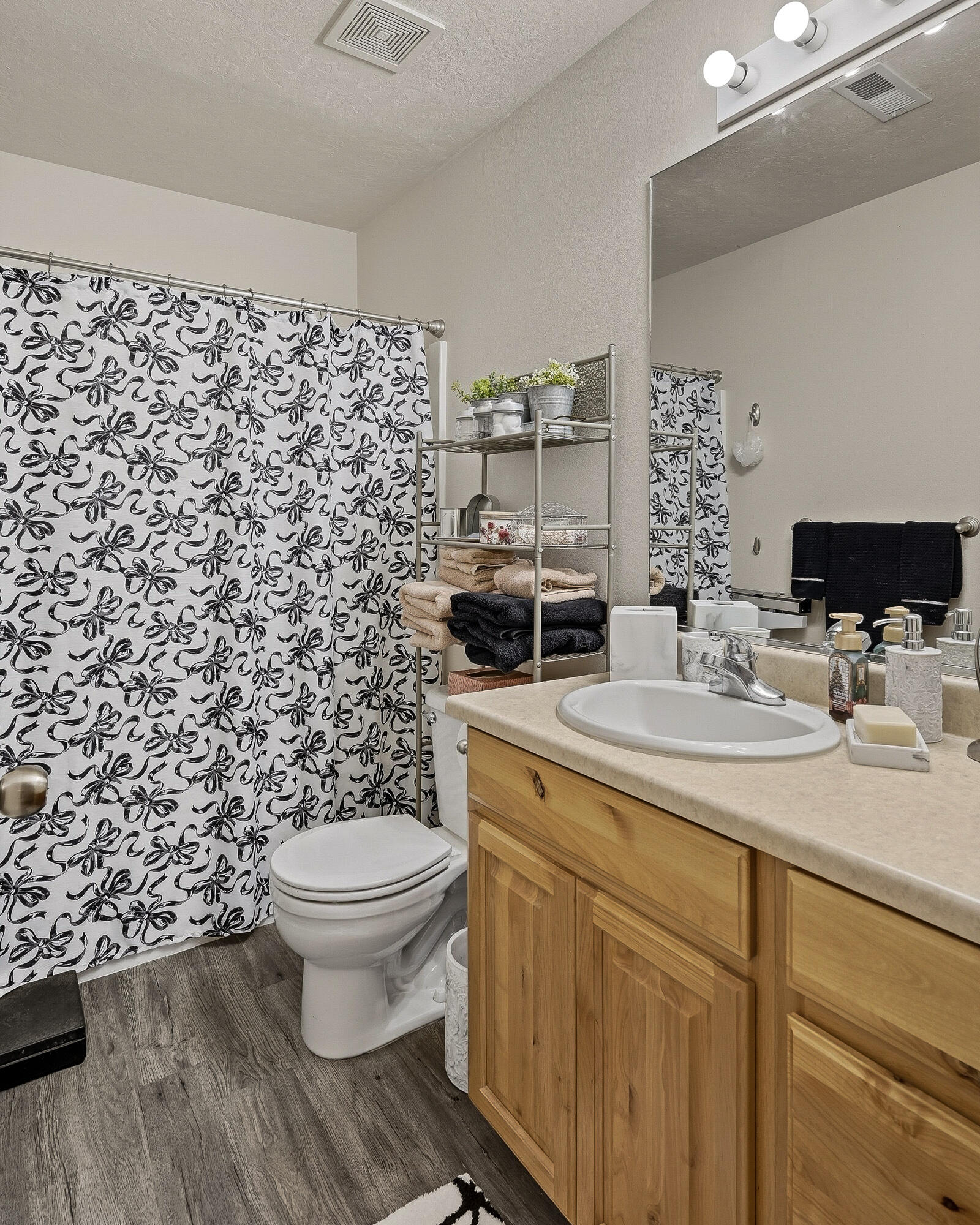 577-593 East Nichols Canyon Road, Unit 577579 & 591593 RV GARAGE Cedar City, UT 84721 - Photo 27 of 102 Bath 2