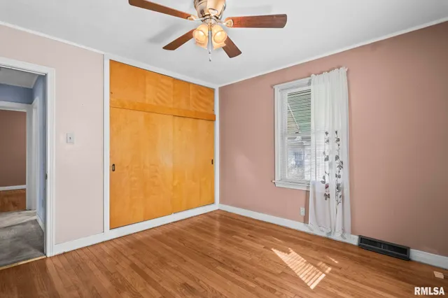 $75,000 | 631 Chase Street, Hillsboro, IL 62049