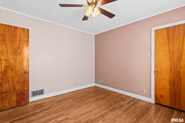 $75,000 | 631 Chase Street, Hillsboro, IL 62049