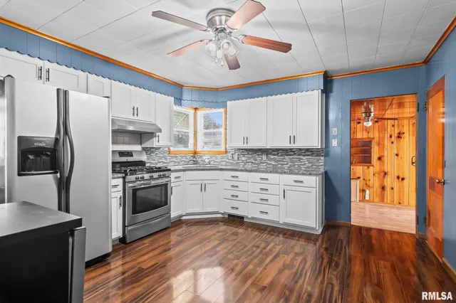 $75,000 | 631 Chase Street, Hillsboro, IL 62049