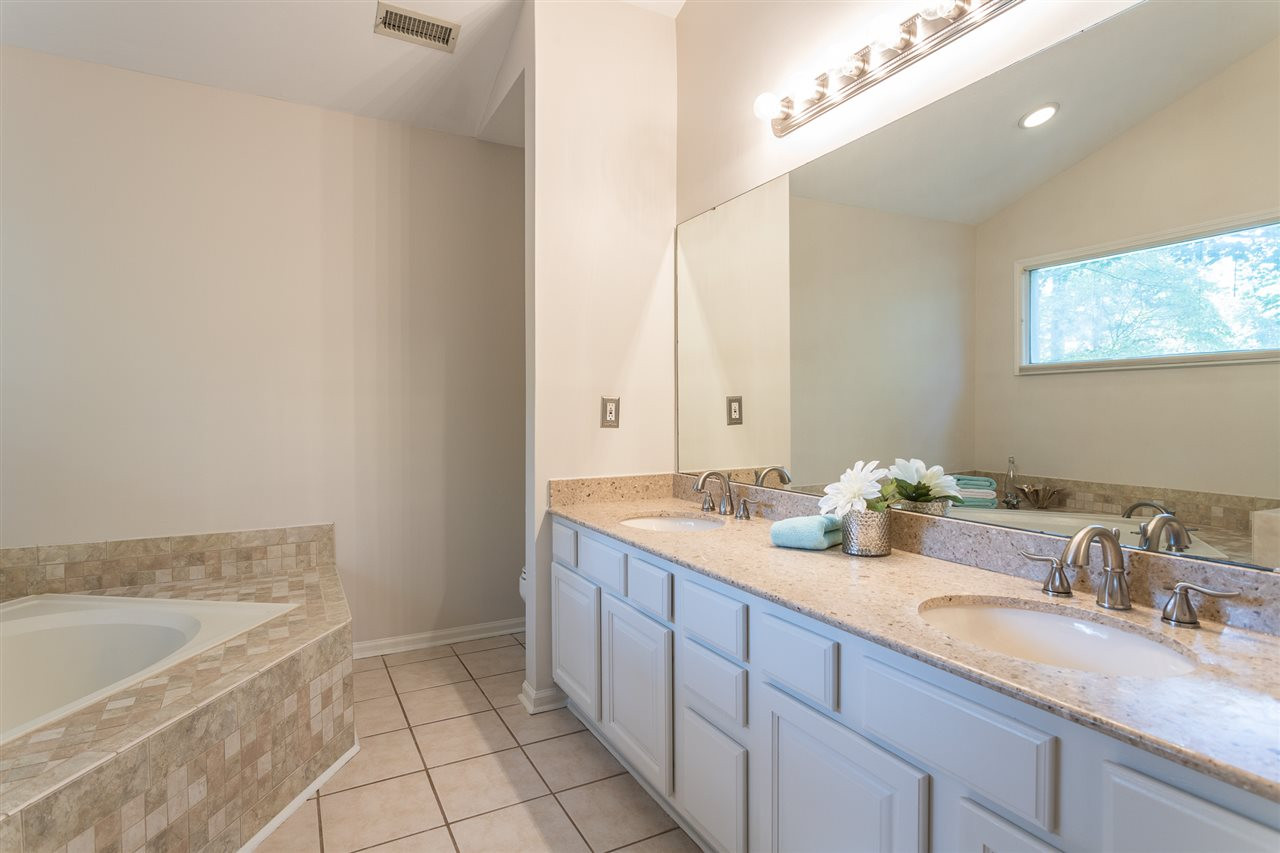4608 Thendara Way Raleigh, NC 27612 - Photo 22 of 30 Photo 22