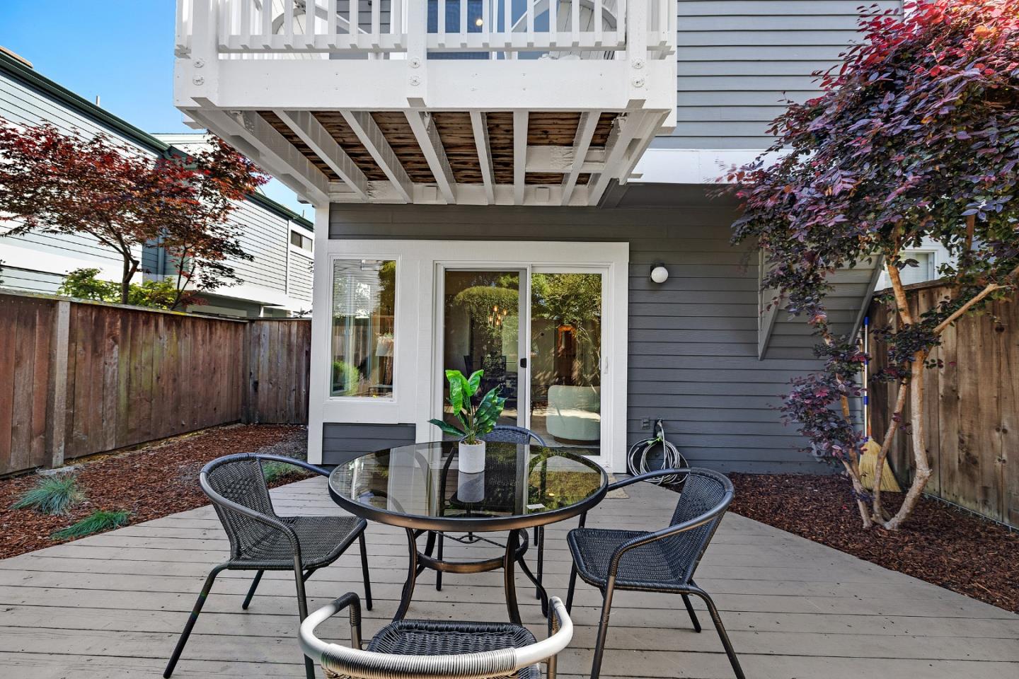 15 Parfait Lane Alameda, CA 94502 - Photo 33 of 35 a house view with a seating space