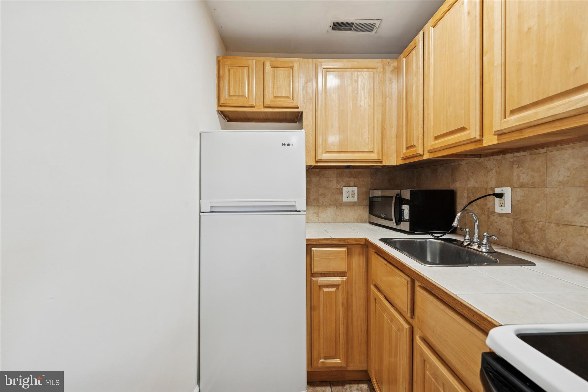 621 Federal Street, Unit 2 Philadelphia, PA 19147 - Photo 14 of 18