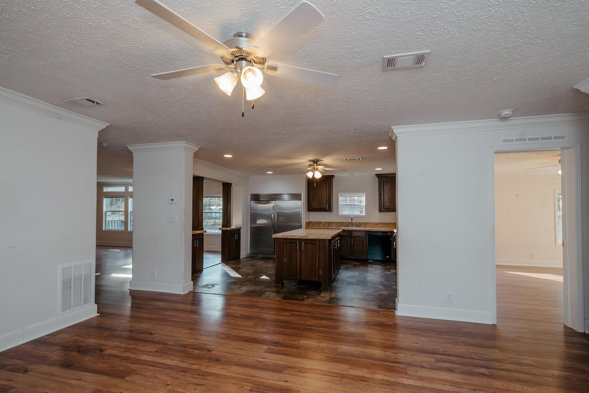 114 Prince Edward Road Summerville, SC 29483 - Photo 15 of 51 114PrinceEdwardDr -44