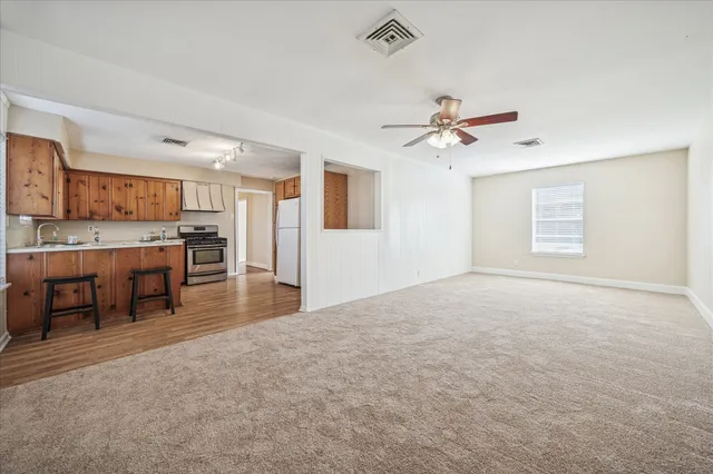 $299,000 | 7706 Cedel Drive, Houston, TX 77055