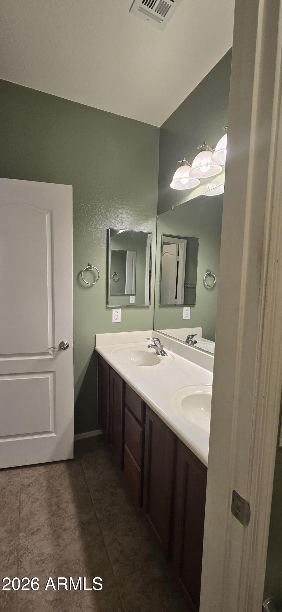 16767 West Rio Vista Lane Goodyear, AZ 85338 - Photo 35 of 43 20260626_094430